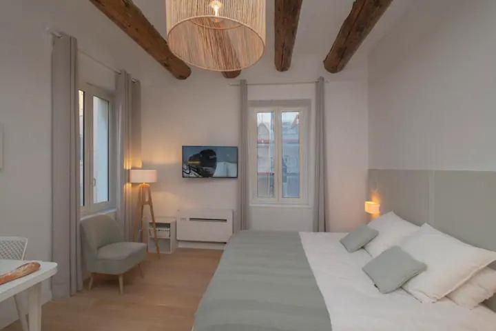 Design Suite Vieux Port Appartement Tout Equipe Climatise Marseille Exteriér fotografie